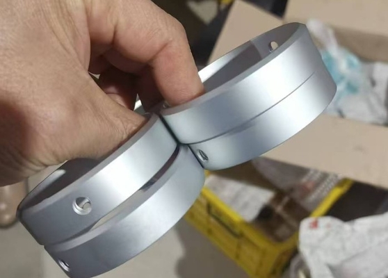適量化できる体育館用機器の部品 柔軟性も高い 表面酸化もオプション